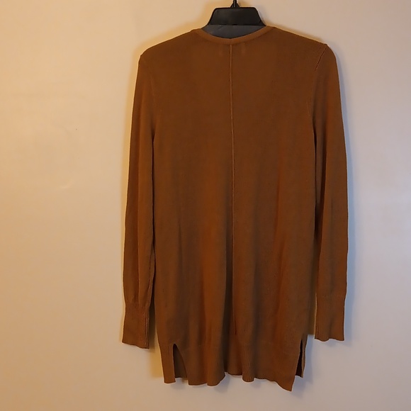 Old Navy V-Neck Sweater - Picture 3 of 7